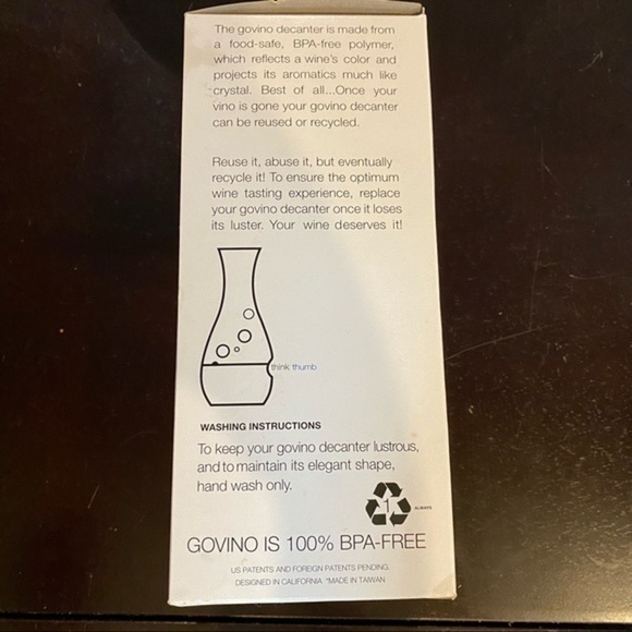 Govino Go Anywhere Decanter NIB - Picture 3 of 4